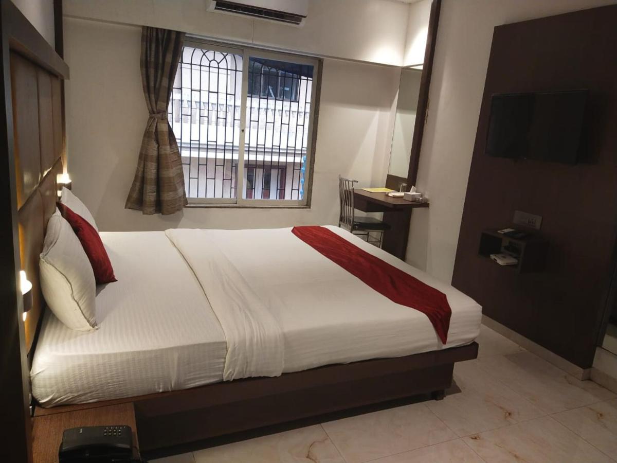 Hotel Monarch Express Near Karnala Sports Academy Panvel,Navi Mumbai Luaran gambar