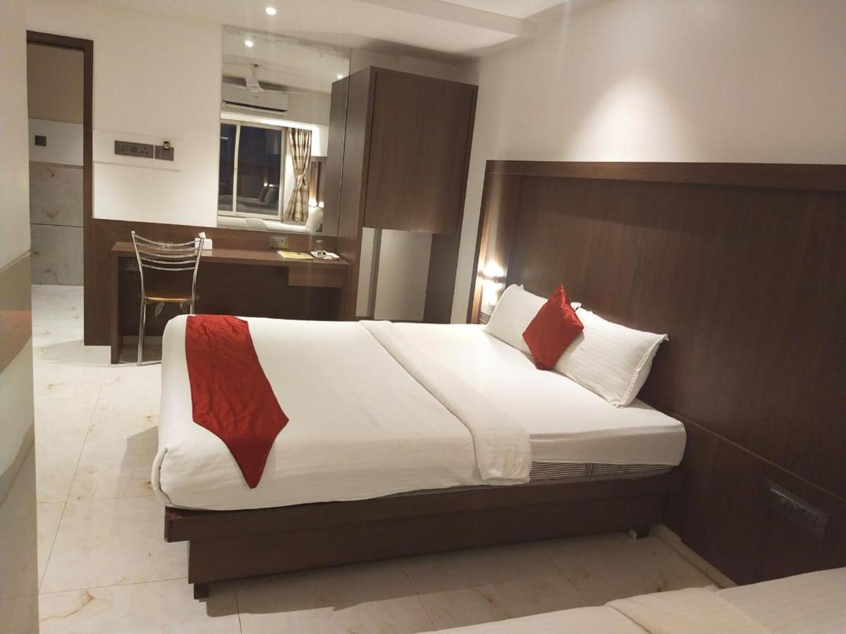 Hotel Monarch Express Near Karnala Sports Academy Panvel,Navi Mumbai Luaran gambar