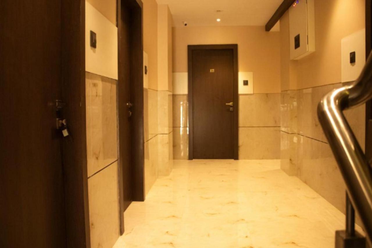 Hotel Monarch Express Near Karnala Sports Academy Panvel,Navi Mumbai Luaran gambar